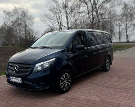 Синій Мерседес Віто, об'ємом двигуна 2.14 л та пробігом 242 тис. км за 19999 $, фото 1 на Automoto.ua