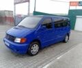 Синий Мерседес Вито, объемом двигателя 2.2 л и пробегом 465 тыс. км за 3500 $, фото 1 на Automoto.ua