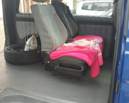 Синій Мерседес Віто, об'ємом двигуна 2.1 л та пробігом 285 тис. км за 6500 $, фото 11 на Automoto.ua