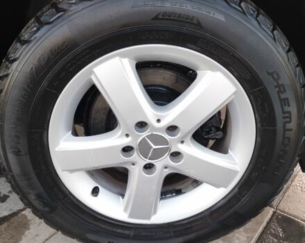 Синій Мерседес Віто, об'ємом двигуна 2.1 л та пробігом 285 тис. км за 6500 $, фото 5 на Automoto.ua