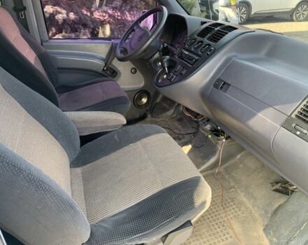 Синій Мерседес Віто, об'ємом двигуна 2 л та пробігом 270 тис. км за 2350 $, фото 6 на Automoto.ua