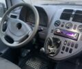 Синий Мерседес Вито, объемом двигателя 2.2 л и пробегом 350 тыс. км за 4500 $, фото 8 на Automoto.ua