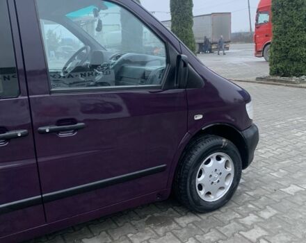 Синий Мерседес Вито, объемом двигателя 2.2 л и пробегом 350 тыс. км за 4500 $, фото 7 на Automoto.ua