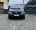 Синий Мерседес Вито, объемом двигателя 2.2 л и пробегом 350 тыс. км за 4500 $, фото 1 на Automoto.ua