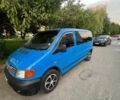 Синий Мерседес Вито, объемом двигателя 2.2 л и пробегом 270 тыс. км за 4000 $, фото 1 на Automoto.ua