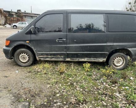 Синій Мерседес Віто, об'ємом двигуна 2.3 л та пробігом 357 тис. км за 2500 $, фото 2 на Automoto.ua