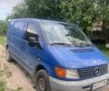 Синий Мерседес Вито, объемом двигателя 2.2 л и пробегом 300 тыс. км за 1500 $, фото 2 на Automoto.ua