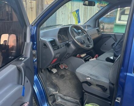 Мерседес Вито 2001 в Житомире на Automoto.ua Синий Мерседес Вито, объемом двигателя 2.1 л и пробегом 354 тыс. км за 4300 $, фото 10 на Automoto.ua