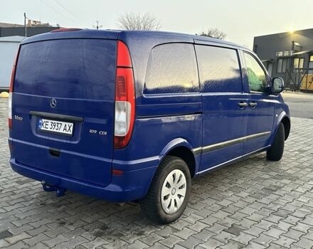 Синій Мерседес Віто, об'ємом двигуна 2.1 л та пробігом 258 тис. км за 6000 $, фото 2 на Automoto.ua