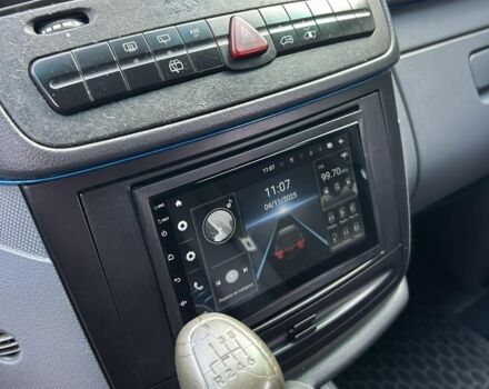 Синій Мерседес Віто, об'ємом двигуна 2.1 л та пробігом 297 тис. км за 12000 $, фото 6 на Automoto.ua