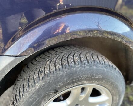 Синий Мерседес Вито, объемом двигателя 2.1 л и пробегом 350 тыс. км за 9500 $, фото 4 на Automoto.ua