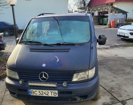 Синий Мерседес Вито, объемом двигателя 2 л и пробегом 300 тыс. км за 3200 $, фото 1 на Automoto.ua