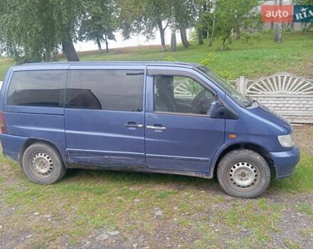 Синий Мерседес Вито, объемом двигателя 2.3 л и пробегом 360 тыс. км за 4500 $, фото 9 на Automoto.ua