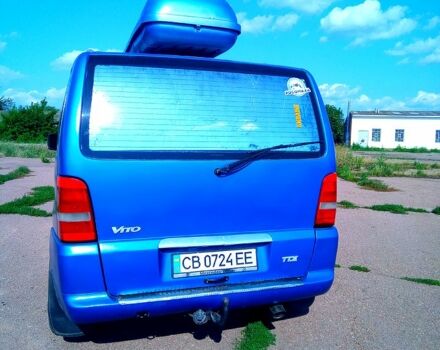 Синий Мерседес Вито, объемом двигателя 2.3 л и пробегом 570 тыс. км за 4700 $, фото 3 на Automoto.ua