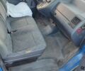 Синий Мерседес Вито, объемом двигателя 2.3 л и пробегом 537 тыс. км за 2500 $, фото 4 на Automoto.ua