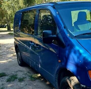 Синий Мерседес Вито, объемом двигателя 2.15 л и пробегом 581 тыс. км за 5500 $, фото 5 на Automoto.ua