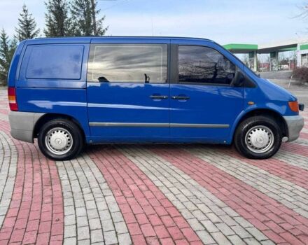 Синий Мерседес Вито, объемом двигателя 2.3 л и пробегом 302 тыс. км за 3999 $, фото 6 на Automoto.ua