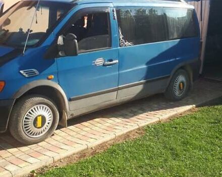 Синій Мерседес Віто, об'ємом двигуна 2.3 л та пробігом 240 тис. км за 4200 $, фото 4 на Automoto.ua