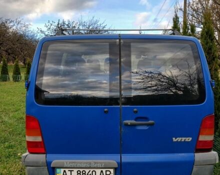 Синий Мерседес Вито, объемом двигателя 2.3 л и пробегом 300 тыс. км за 2200 $, фото 8 на Automoto.ua