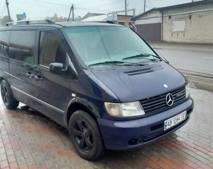 Синий Мерседес Вито, объемом двигателя 2.3 л и пробегом 326 тыс. км за 4300 $, фото 1 на Automoto.ua