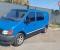 Синий Мерседес Вито, объемом двигателя 2.3 л и пробегом 390 тыс. км за 4200 $, фото 1 на Automoto.ua