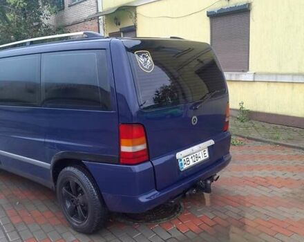 Синий Мерседес Вито, объемом двигателя 2.3 л и пробегом 326 тыс. км за 4300 $, фото 6 на Automoto.ua