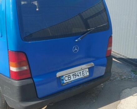 Синий Мерседес Вито, объемом двигателя 2.3 л и пробегом 390 тыс. км за 4200 $, фото 5 на Automoto.ua