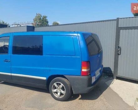 Синий Мерседес Вито, объемом двигателя 2.3 л и пробегом 390 тыс. км за 4200 $, фото 3 на Automoto.ua