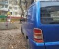 Синий Мерседес Вито, объемом двигателя 2.15 л и пробегом 400 тыс. км за 3200 $, фото 1 на Automoto.ua