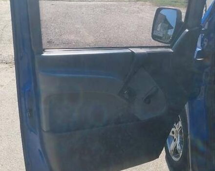 Синий Мерседес Вито, объемом двигателя 2.3 л и пробегом 390 тыс. км за 4200 $, фото 18 на Automoto.ua