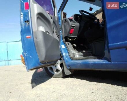 Синий Мерседес Вито, объемом двигателя 2.2 л и пробегом 330 тыс. км за 5300 $, фото 8 на Automoto.ua