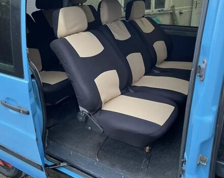 Синий Мерседес Вито, объемом двигателя 2.15 л и пробегом 318 тыс. км за 4900 $, фото 23 на Automoto.ua