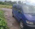 Синий Мерседес Вито, объемом двигателя 2.2 л и пробегом 777 тыс. км за 2700 $, фото 1 на Automoto.ua