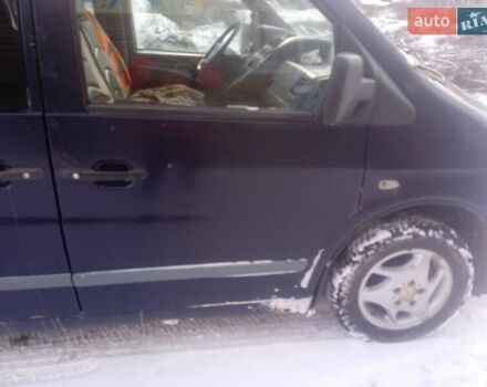 Синій Мерседес Віто, об'ємом двигуна 2.2 л та пробігом 245 тис. км за 4500 $, фото 35 на Automoto.ua