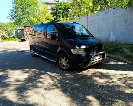 Синий Мерседес Вито, объемом двигателя 2.1 л и пробегом 550 тыс. км за 4000 $, фото 2 на Automoto.ua