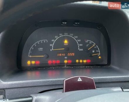 Синий Мерседес Вито, объемом двигателя 2.15 л и пробегом 318 тыс. км за 4900 $, фото 17 на Automoto.ua