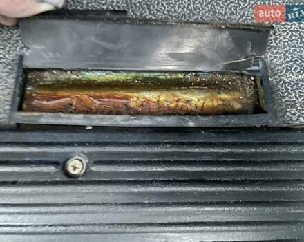 Синий Мерседес Вито, объемом двигателя 2.15 л и пробегом 318 тыс. км за 4900 $, фото 32 на Automoto.ua