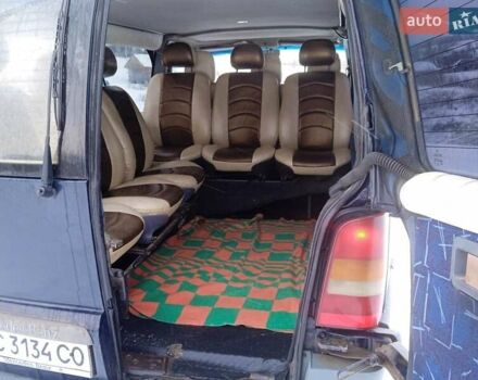 Синій Мерседес Віто, об'ємом двигуна 2.2 л та пробігом 245 тис. км за 4500 $, фото 9 на Automoto.ua