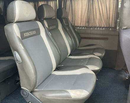 Синій Мерседес Віто, об'ємом двигуна 2.15 л та пробігом 320 тис. км за 3950 $, фото 20 на Automoto.ua