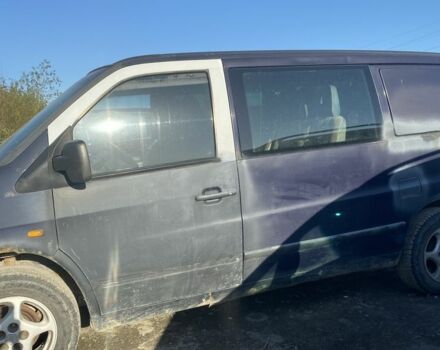 Синий Мерседес Вито, объемом двигателя 2 л и пробегом 100 тыс. км за 3000 $, фото 1 на Automoto.ua