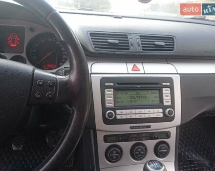 Синій Мерседес Віто, об'ємом двигуна 2.2 л та пробігом 245 тис. км за 4500 $, фото 67 на Automoto.ua