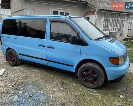 Синий Мерседес Вито, объемом двигателя 2.15 л и пробегом 318 тыс. км за 4900 $, фото 12 на Automoto.ua