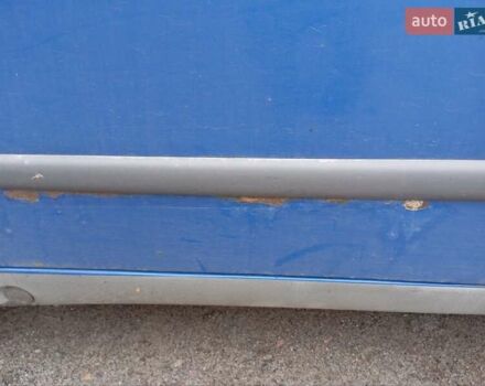 Синій Мерседес Віто, об'ємом двигуна 2.2 л та пробігом 380 тис. км за 4500 $, фото 4 на Automoto.ua