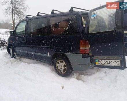 Синій Мерседес Віто, об'ємом двигуна 2.2 л та пробігом 245 тис. км за 4500 $, фото 5 на Automoto.ua