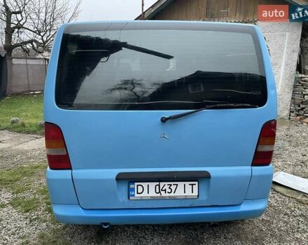 Синий Мерседес Вито, объемом двигателя 2.15 л и пробегом 318 тыс. км за 4900 $, фото 5 на Automoto.ua