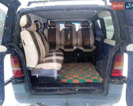 Синій Мерседес Віто, об'ємом двигуна 2.2 л та пробігом 245 тис. км за 4500 $, фото 7 на Automoto.ua