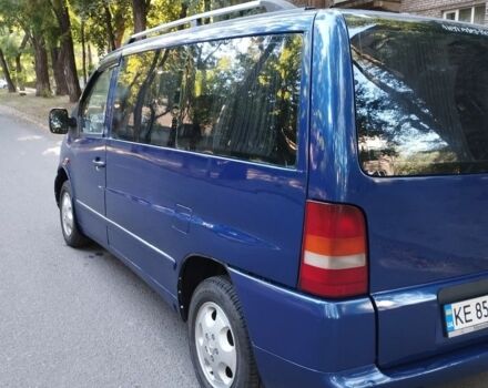 Синий Мерседес Вито, объемом двигателя 2.2 л и пробегом 390 тыс. км за 5500 $, фото 16 на Automoto.ua