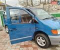 Синий Мерседес Вито, объемом двигателя 2.2 л и пробегом 120 тыс. км за 6000 $, фото 1 на Automoto.ua