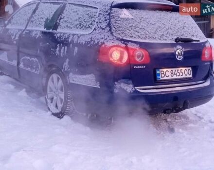 Синій Мерседес Віто, об'ємом двигуна 2.2 л та пробігом 245 тис. км за 4500 $, фото 14 на Automoto.ua