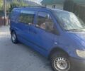 Синий Мерседес Вито, объемом двигателя 2.2 л и пробегом 378 тыс. км за 3200 $, фото 1 на Automoto.ua